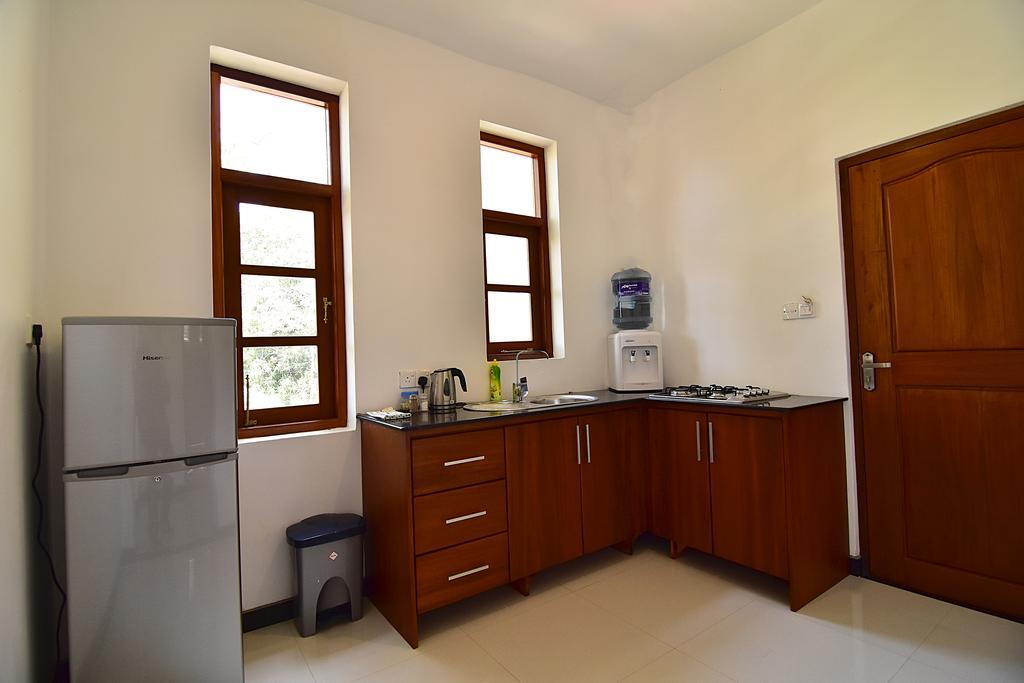 Park Lane 88 Apartments Negombo Eksteriør billede