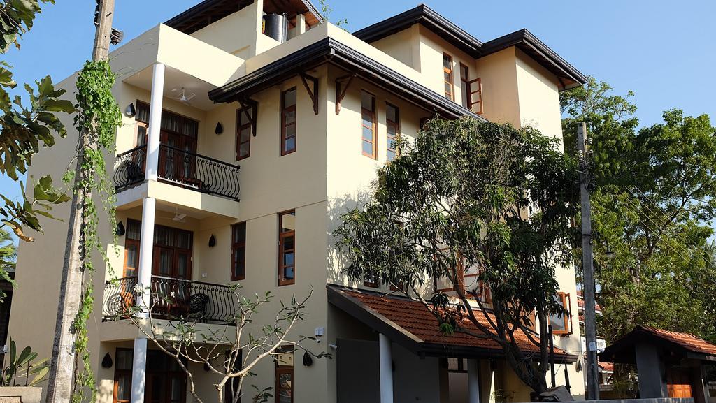 Park Lane 88 Apartments Negombo Eksteriør billede